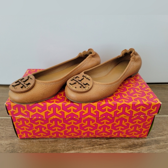 Tory Burch Reva tumbled leather royal tan ballet flats size 5 - Picture 1 of 9